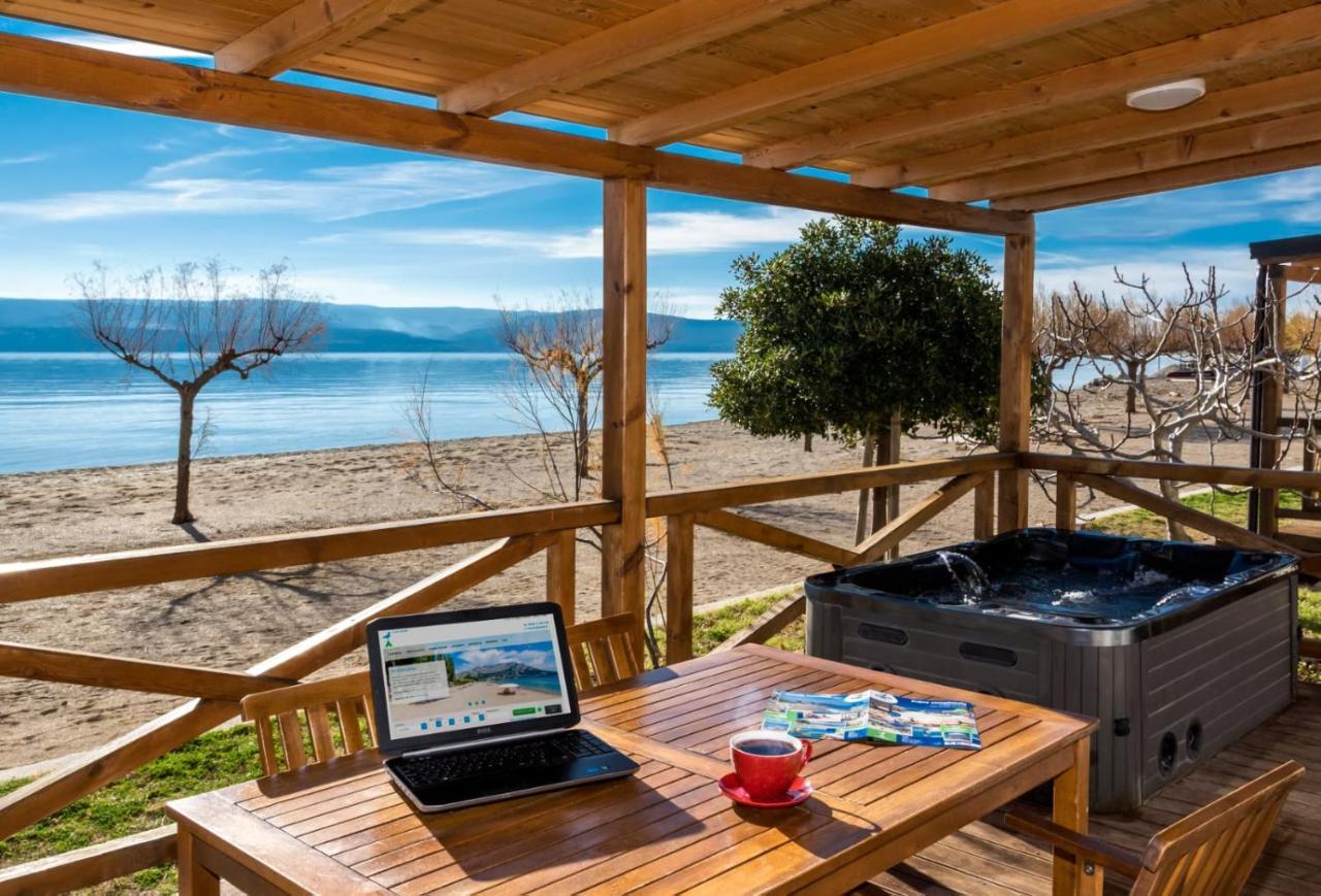 Camping Almissa Omis Bagian luar foto