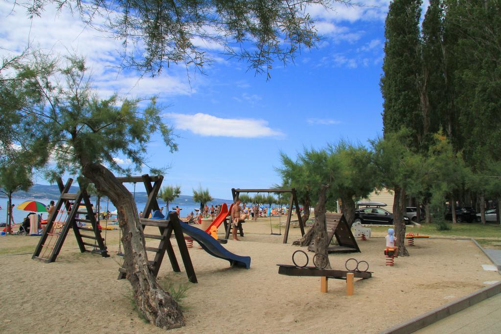 Camping Almissa Omis Bagian luar foto